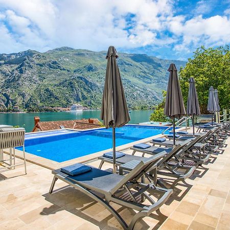 Dekaderon Lux Apartments Kotor Exterior foto