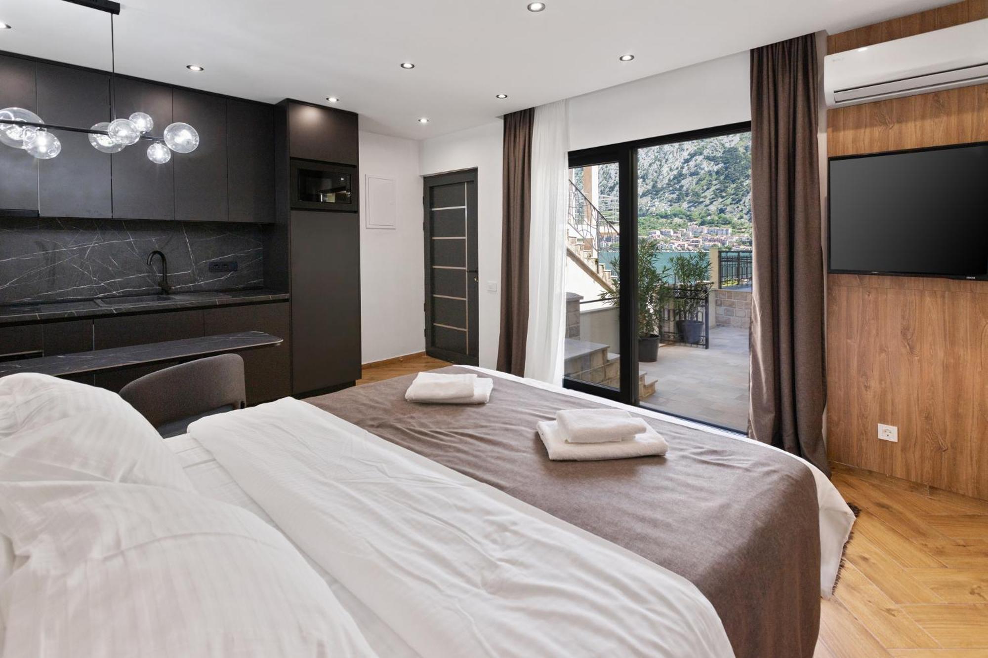 Dekaderon Lux Apartments Kotor Exterior foto