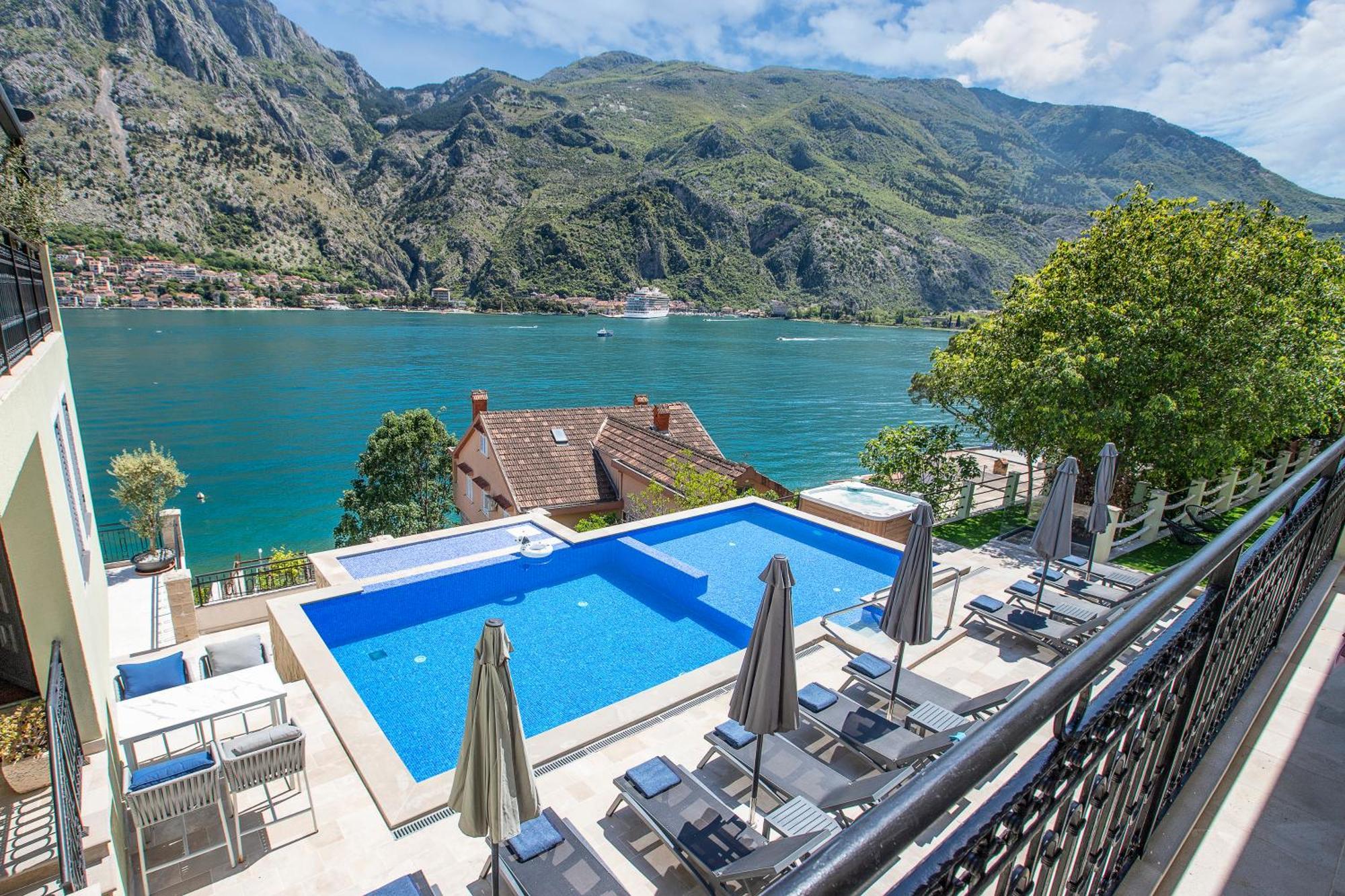 Dekaderon Lux Apartments Kotor Exterior foto